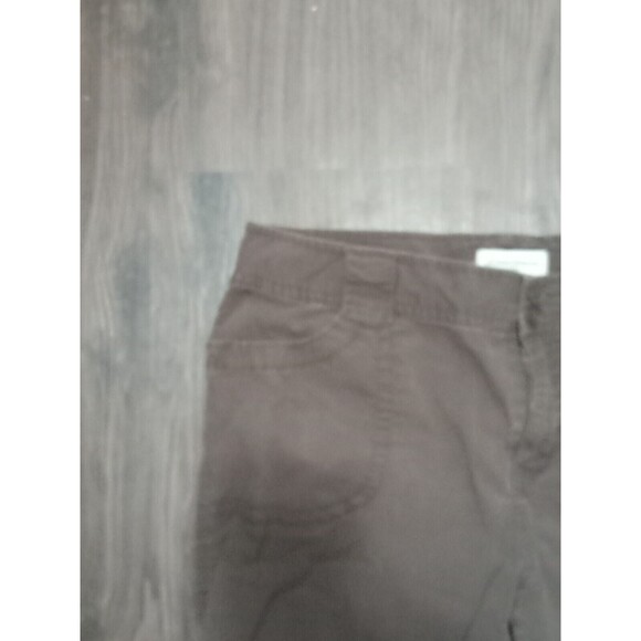 St Johns Bay Pants Womens Size 14 Petite Brown Stretch Capri Cropped - Picture 2 of 6